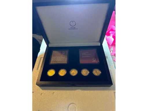 Klimt and his women 5x 50€ gold coins each 10.14g 986 gold
