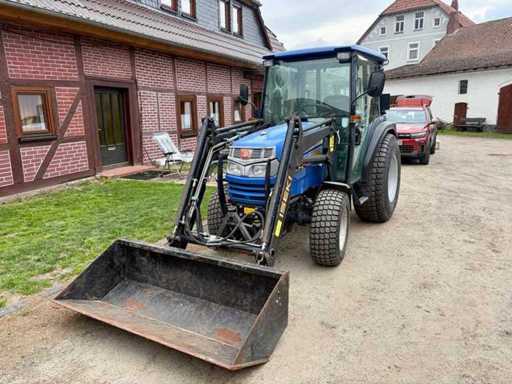 Trattore compatto a scartamento ridotto ISEKI TG 533 del 2012