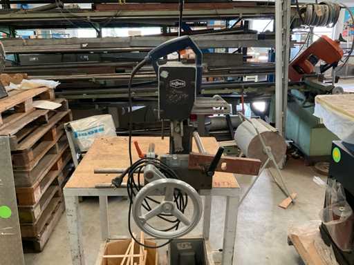 Machine à rainurer Haffner