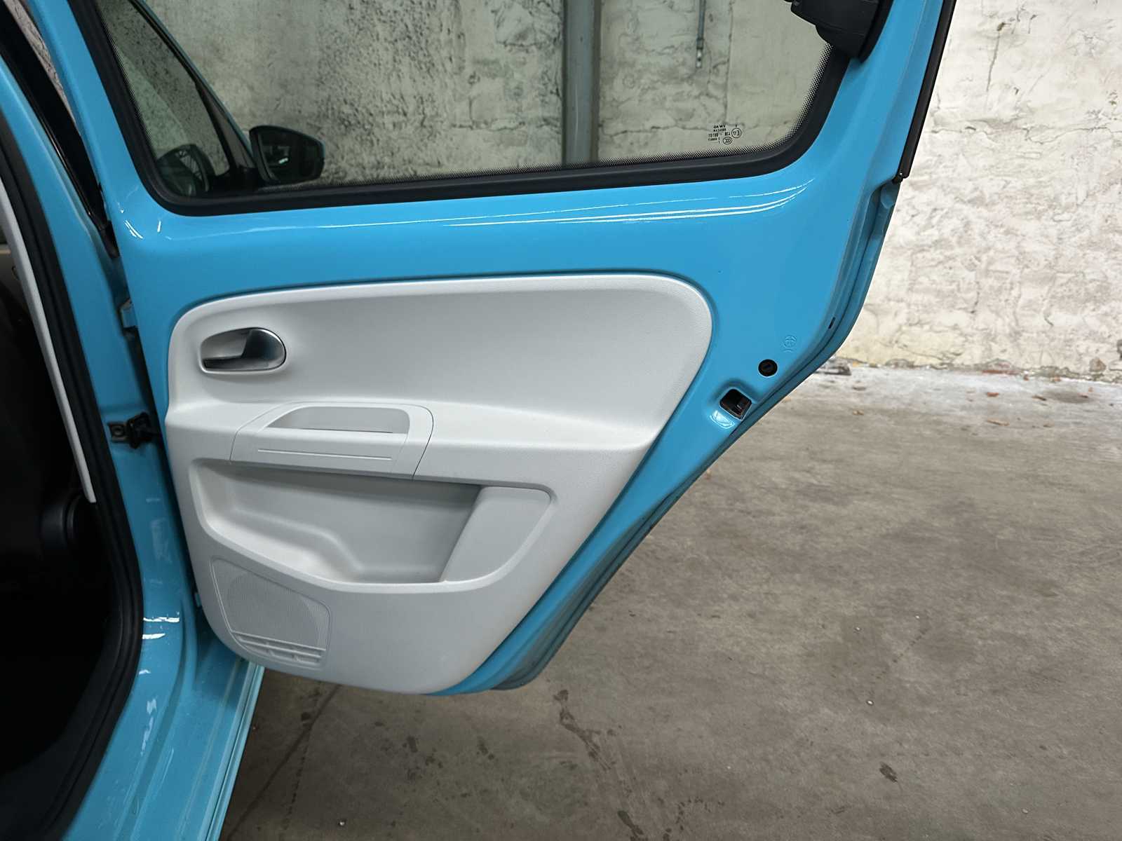 Volkswagen e-up! 60Kw 82PK 2018, K-672-PK