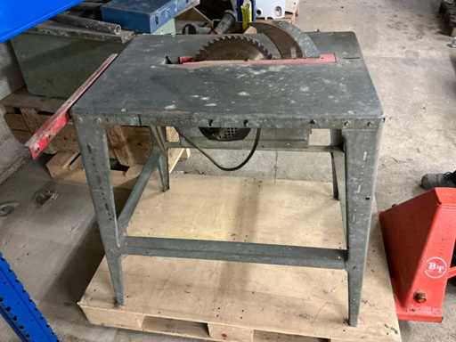 Susemihl SU 300 H Zaagtafel