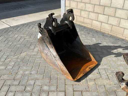 Excavator bucket "CW10" (C)