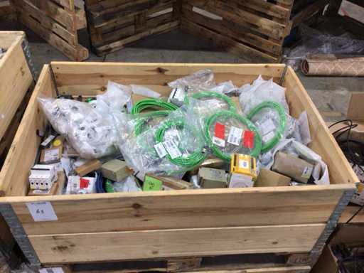 Partij installatiemateriaal