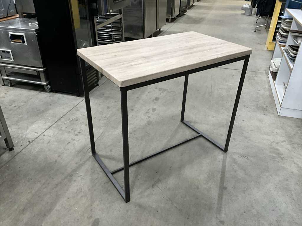 Standing tables (4x)