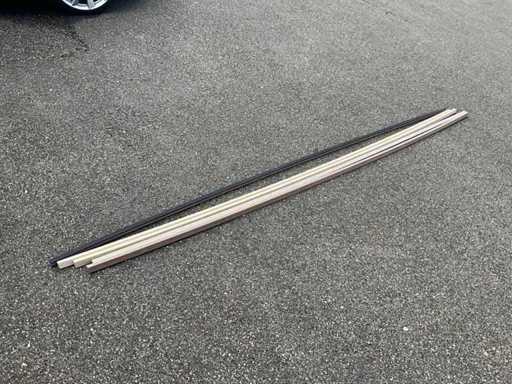 Holzlatten mit MDF-Kern (55x)
