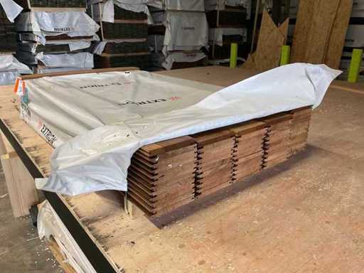 Fraké Channeliding, lemn modificat termic (68x)