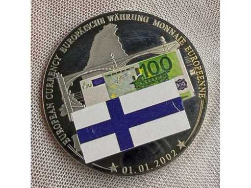 Europa / Euro-Einführung Finnland 2002 – Gedenkmedaille mit Farbmotiv – ca. 40 mm