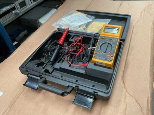 Fluke 27 Multimeter