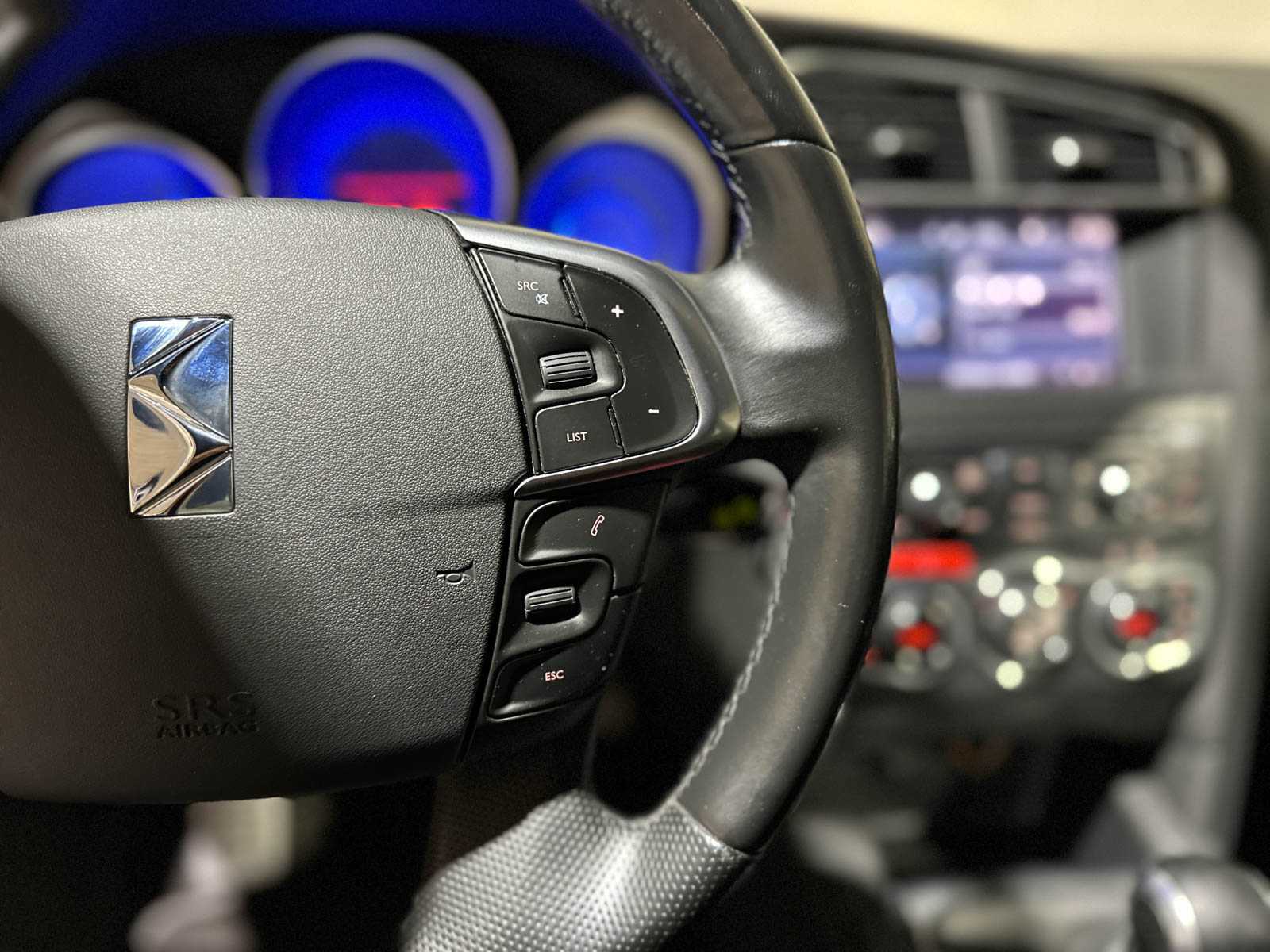 Citroen DS4 1.6 VTi So Chic 120pk 2011 (Origineel-NL), 32-RSX-3