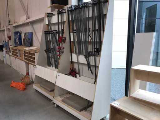 Batch of glue clamps