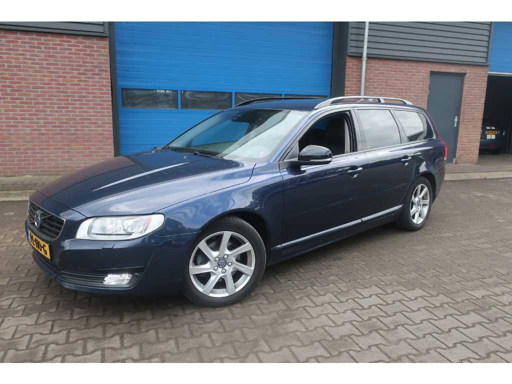 Volvo V70 2.0 D4 Summum, PL-110-G