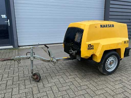 Compresseur à vis mobile Kaeser M20 2012
