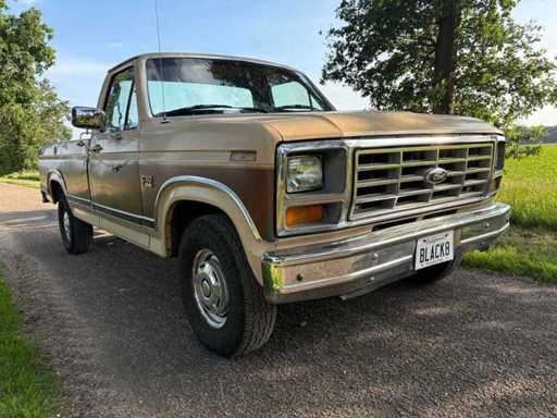 Ford - F150 - Mașină clasică