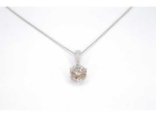 diamant pendentif solitaire en or blanc 1,50 carat