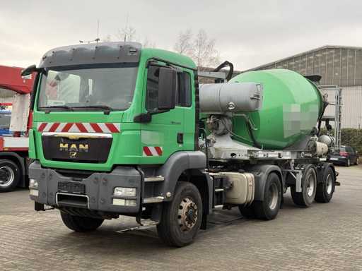 HOMME - 2012 - TGS 18.440 - Wagon bétonnière