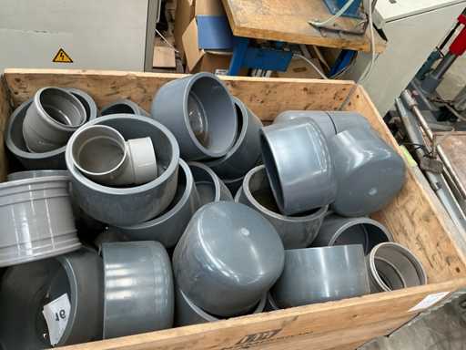 Batch of PVC valves and sleeves