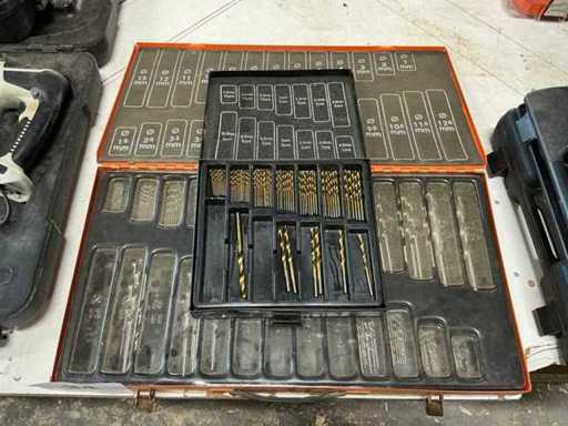 Partij diverse metaalboren