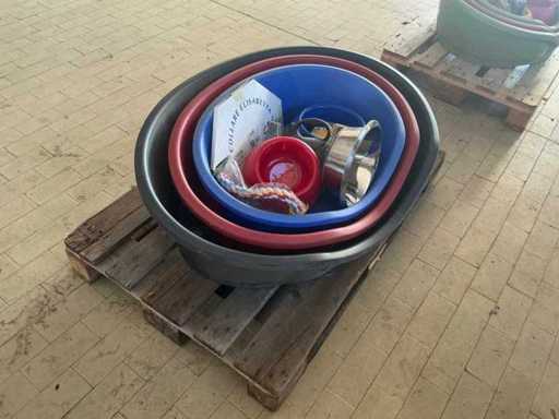 Stock of various accessories for animals