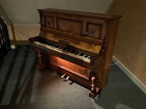H. Krietzsch Zeitz Piano