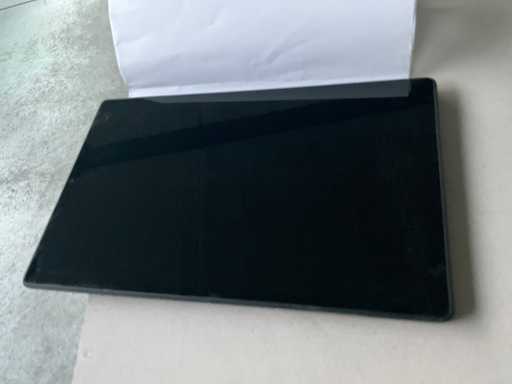 Tablette Lenovo TB-X606F