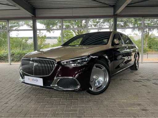 Maybach S580 4MATIC W223 | 4.0 V8 biturbo hybrid | 2022 | 503 pk | First Class achtercompartiment | 69.000 km | BTW auto