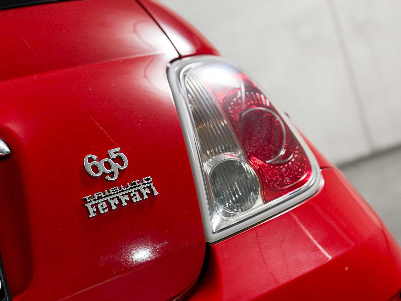 Fiat 500 Abarth 695 Tributo Ferrari 180pk 2011
