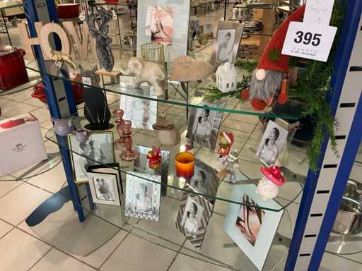 Decoratiemateriaal, geschenkartikelen....