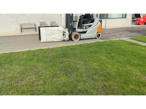 9498bb77-6300-448a-bddb-3af45e128fc1.mp4