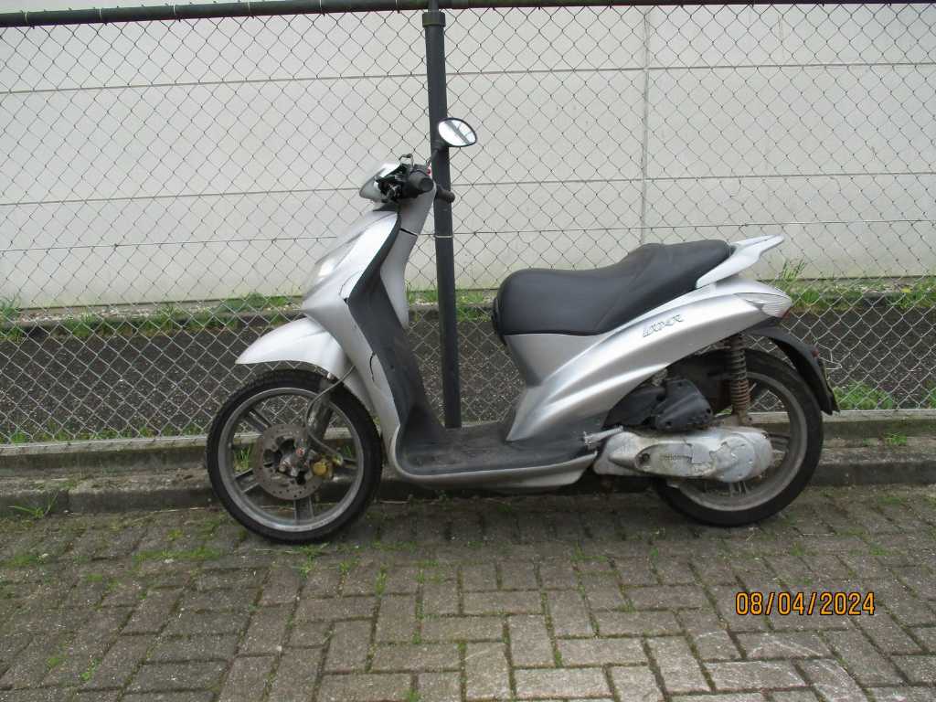 Peugeot - Moped - Looxor 2 Tact - Roller