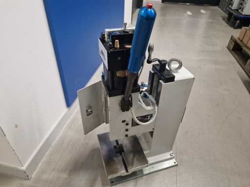 GECHTER - 8 kN HKPL/DS - Handkniehebelpresse mit Luftunterstützung - 2018