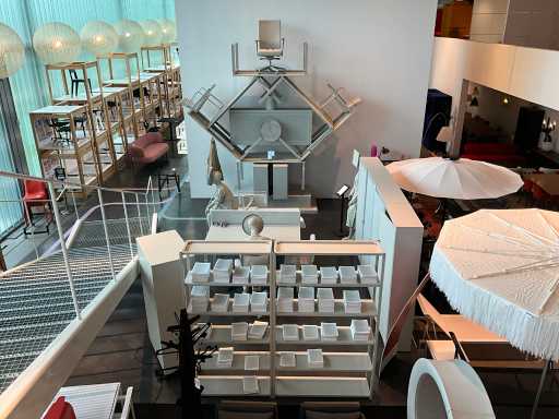 Exhibition set-up 'Boring Collection'