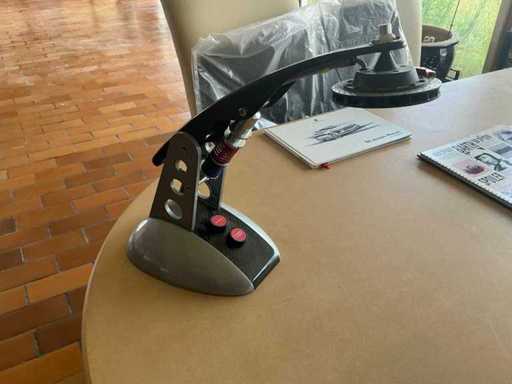 Desk lamp