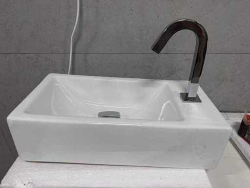 WB – Brunnen inklusive Wasserhahn 
