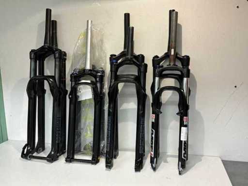 Rockshox fork (8x)
