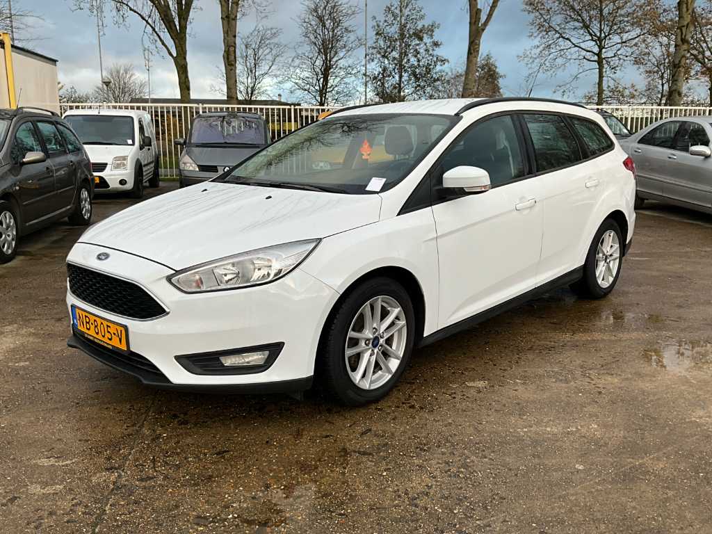 Отзывы владельцев Ford Focus Wagon и опыт эксплуатации Форд Фокус Вагон