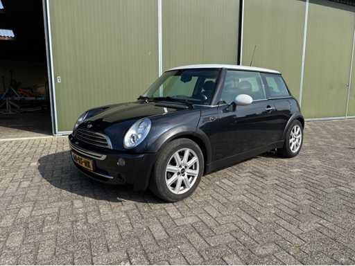 Mini Cooper One Voiture de tourisme 2005