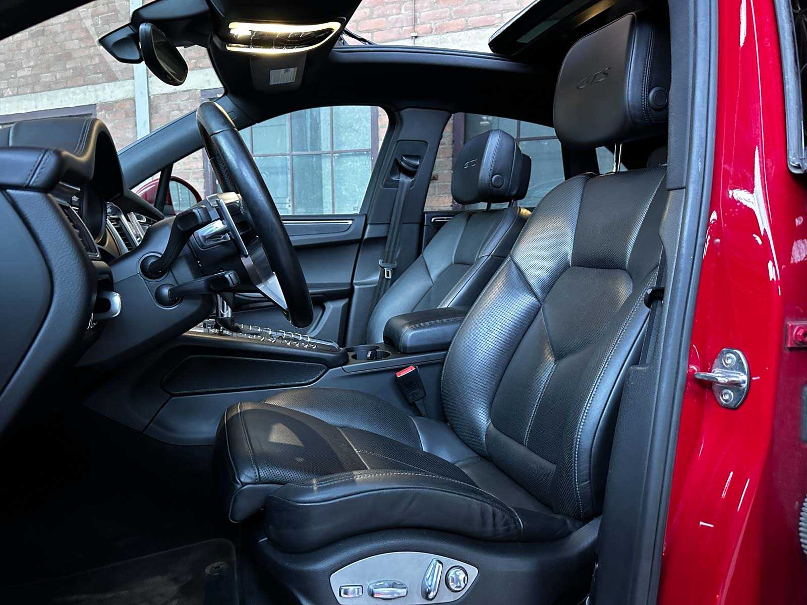 Porsche Macan GTS 3.0 V6 360pk 2017