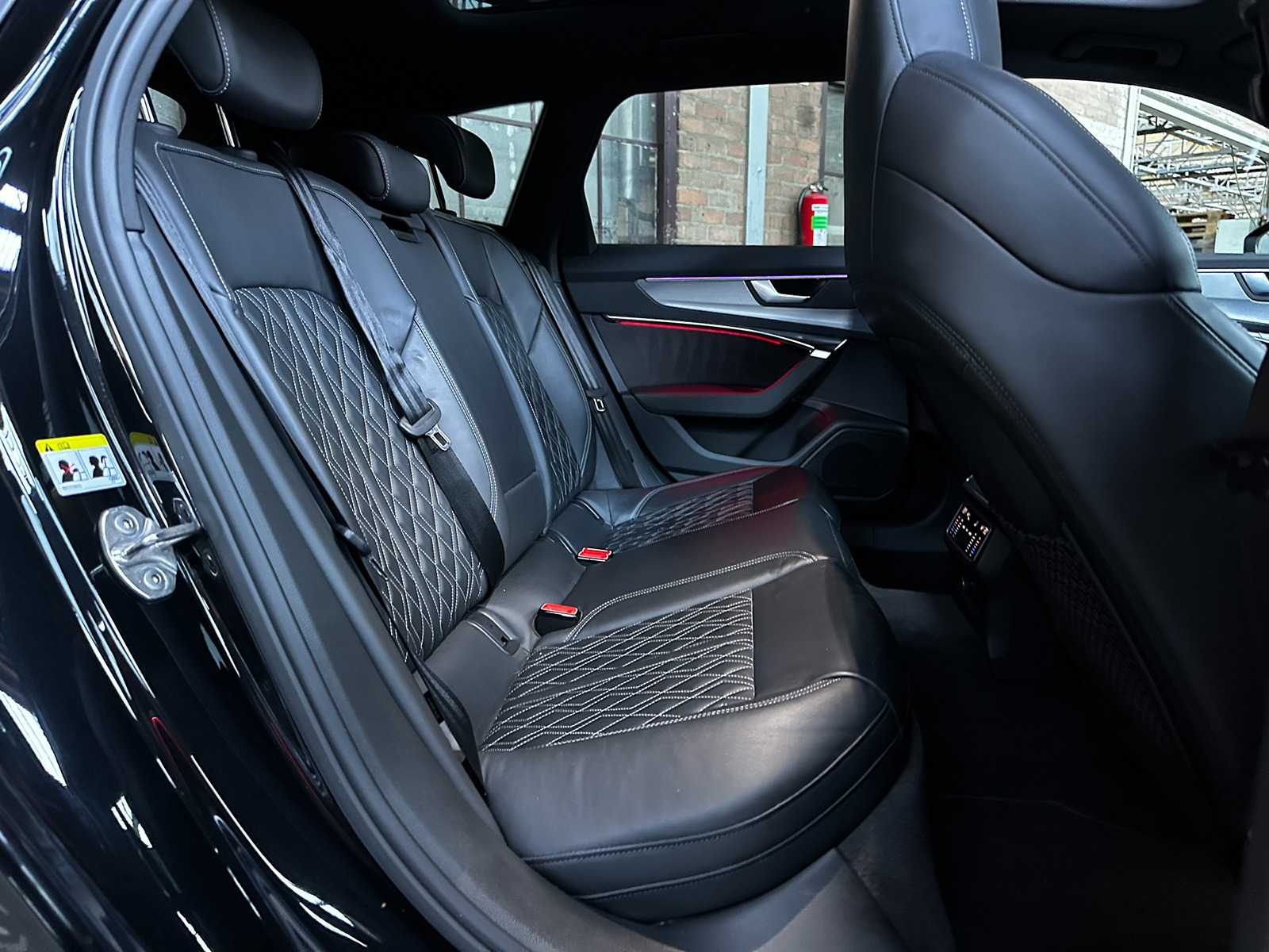 Audi A6 Avant 55 TFSI e Quattro Pro Line S Competition 367pk 2023 (Plug-In Hybrid), HLJ-85-T