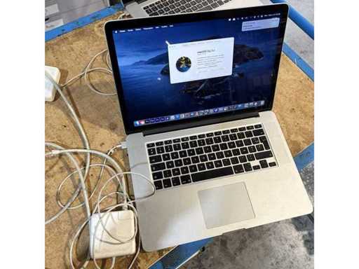 Apple - Macbook Pro i7 - 15,4" Retina 1TB 16GB Computer
