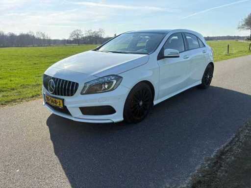 2013 Mercedes-Benz A-Klasse Automatik-Panorama 180 Prestige Pkw