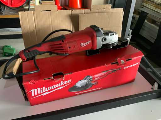 2024 Milwaukee AGV 22-230E Haakse slijpmachine