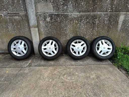 Car tyre Renault