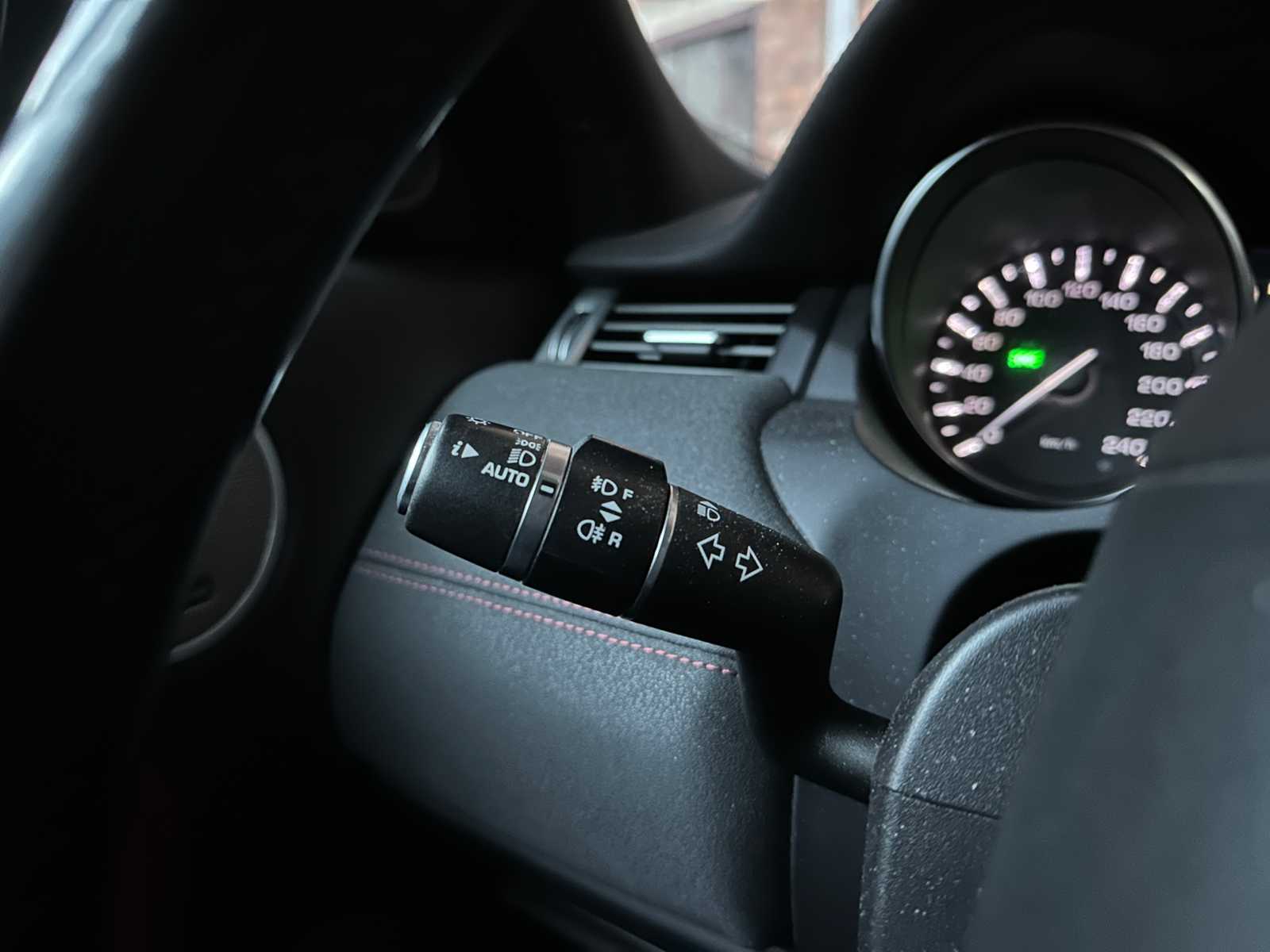 Land Rover Range Rover Evoque Coupé 2.2 SD4 4WD Prestige 188PK 2012, 36-ZFD-7