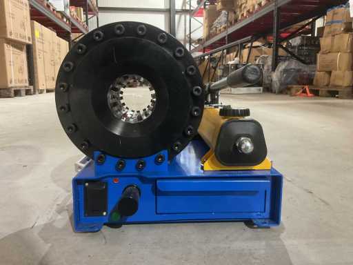 Stahlworks Hydraulic Hose Press 2025