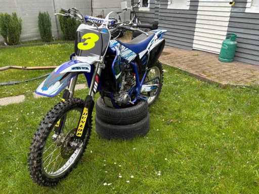 Yamaha YZ 450 F MOTOCROSS