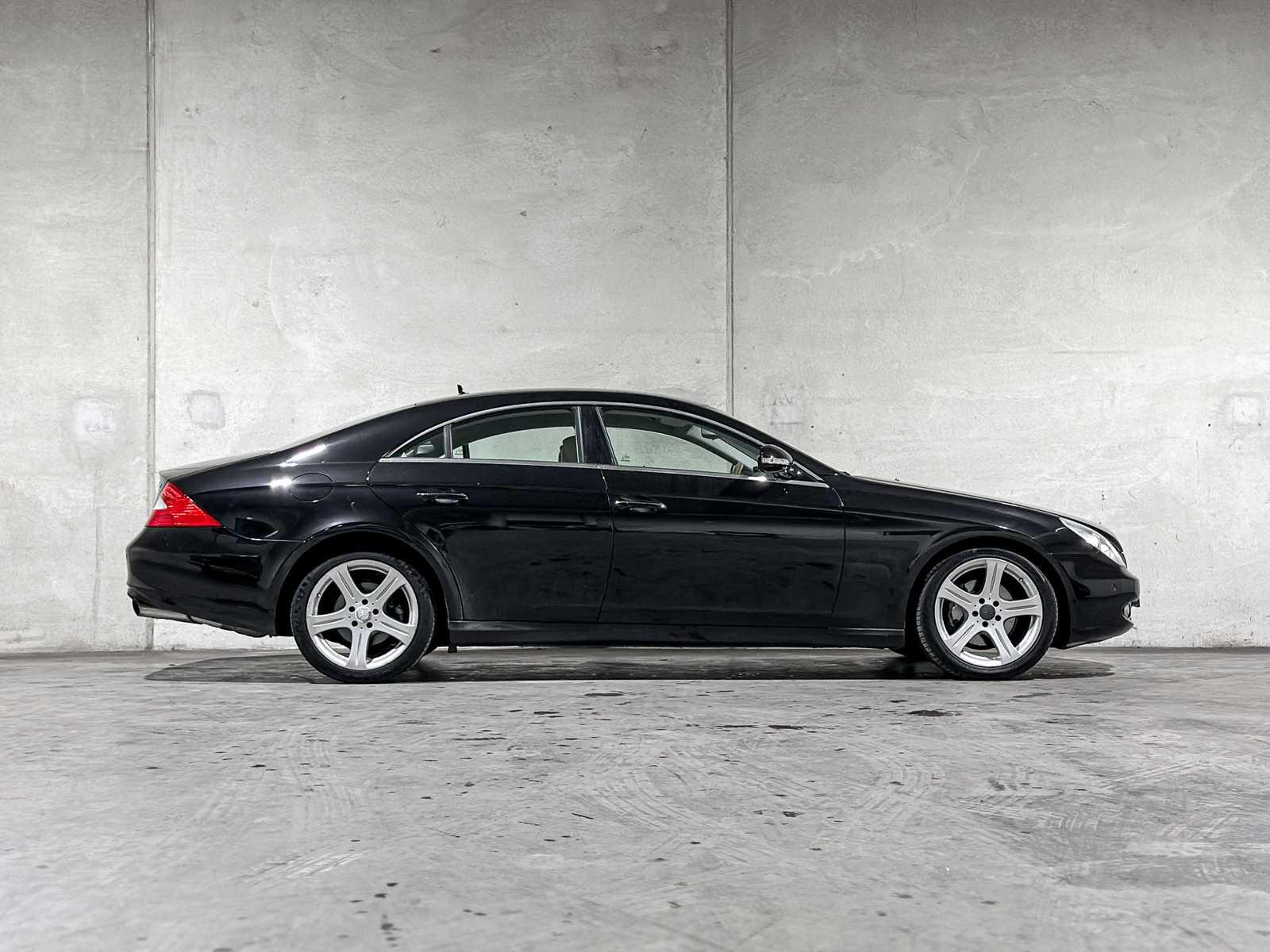 Mercedes-Benz CLS320 CDI 3.0 V6 Prestige 224hp 2008 CLS-class, 73-ZF-GR Youngtimer