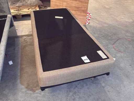 Lit avec matelas électrique