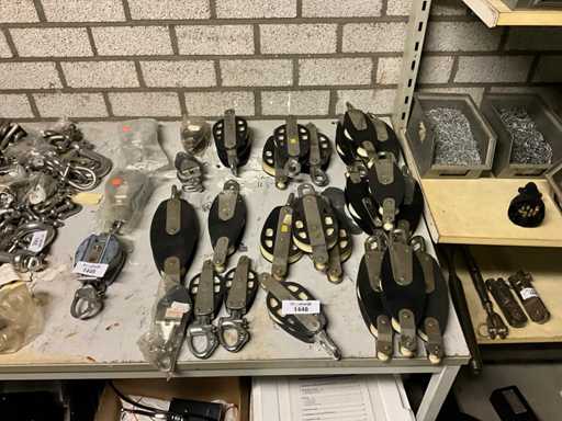 Altra parte della barca (24x)