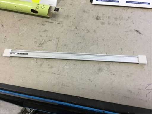 Posten Massbandhalterungen aus Aluminium