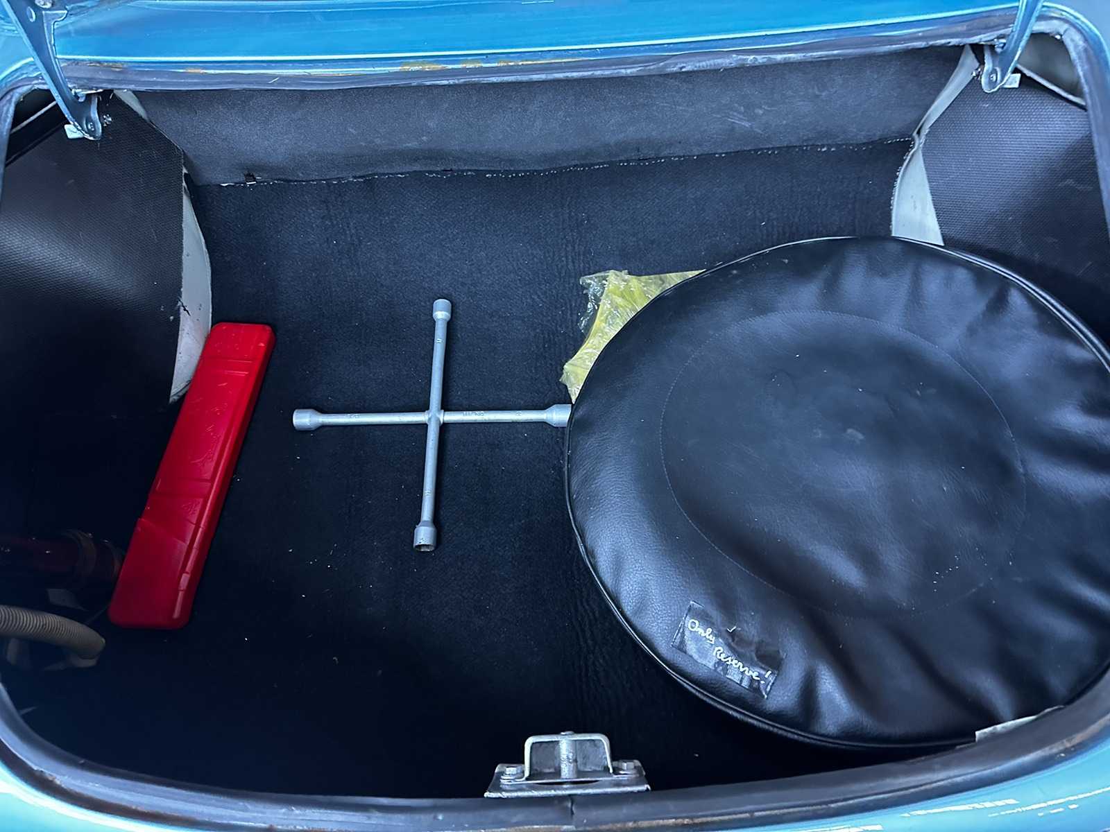 Volvo P 1800 (Origineel-NL) 1968, 53-17-BU